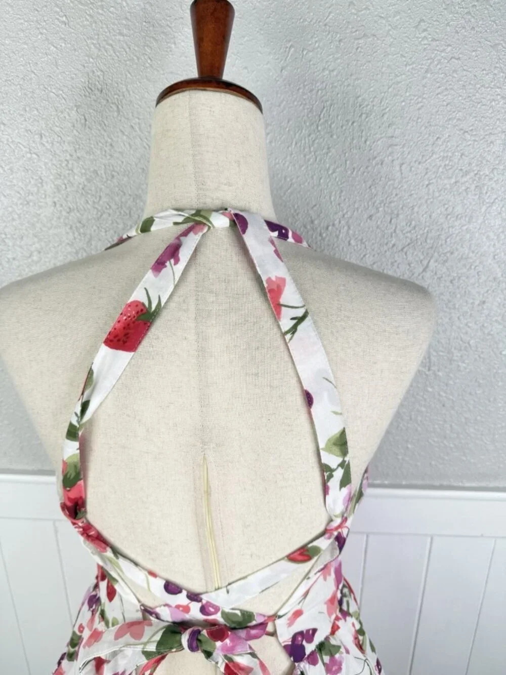 Abercrombie & Fitch Strawberry Floral Maxi Dress Large Tall Tie Back Romantic